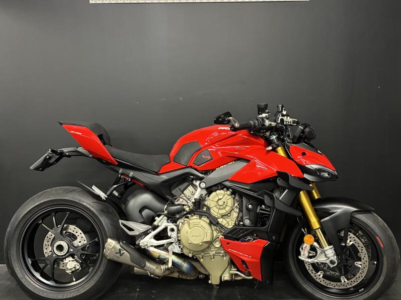 DUCATI STREETFIGHTER V4S