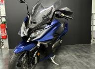KYMCO AK 550