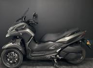 YAMAHA TRICITY 300