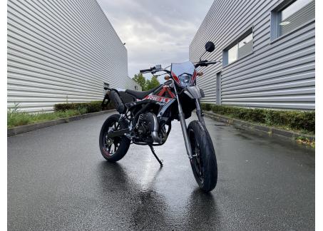 RIEJU MRT 50 SUPERMOTARD