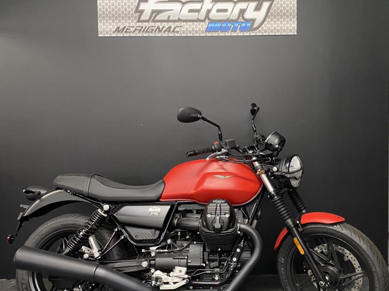 MOTO GUZZI V7 STONE 0 KILOMETRES UNIQUEMENT SUR LE STOCK EN MAGASIN