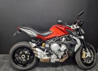 MV AGUSTA BRUTALE 800