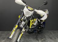 HUSQVARNA 701 SUPERMOTO A2