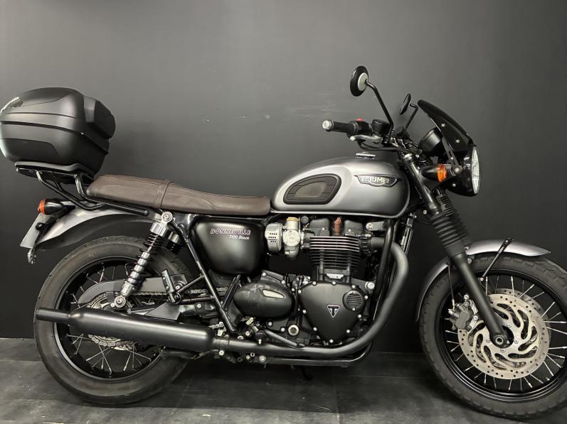 TRIUMPH Bonneville T120 Black