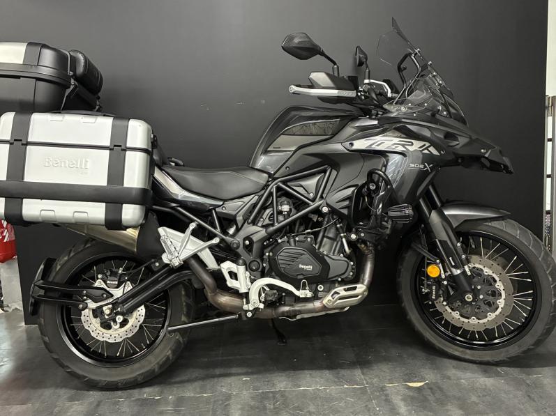 BENELLI TRK 502 X