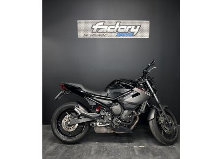 YAMAHA XJ6 